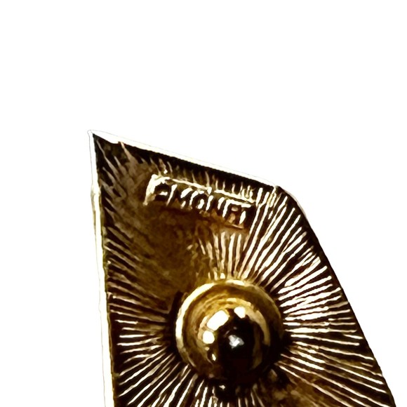 Vtg Monet Drop Earrings Cream White Enamel Gold Tone Pierced Signed Prism - Picture 3 of 5